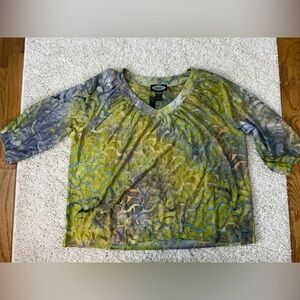 Women’s Large Oliver V-Neck Women's Top NWT